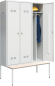 Preview: Kleiderschrank 2 Abteile mit s-w Trennwand und Sitzbankuntergestell